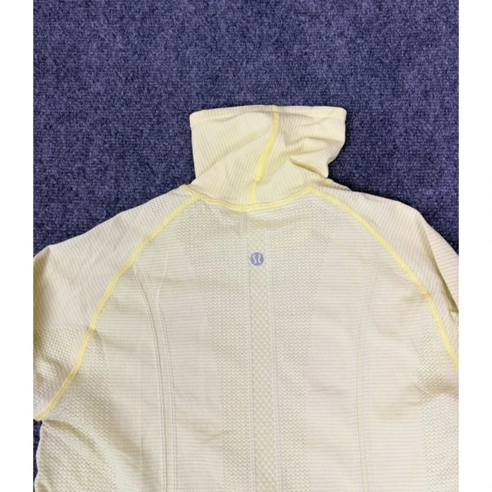 Lululemon Swiftly Tech Turtleneck Yellow Top‎ Womens Long Sleeve  No size tag XS